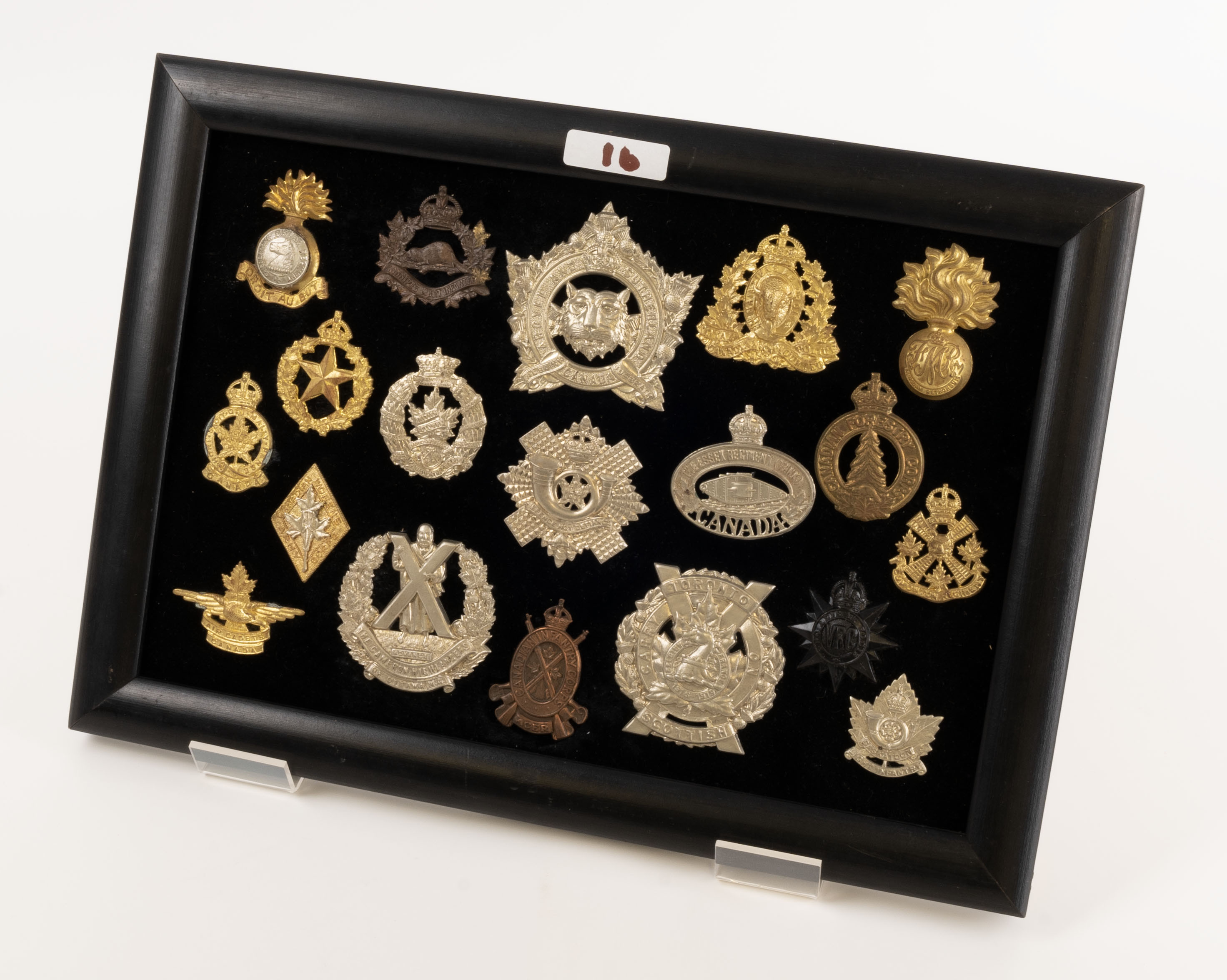 Badges - Military Badges with Canadian interest, (19 items)