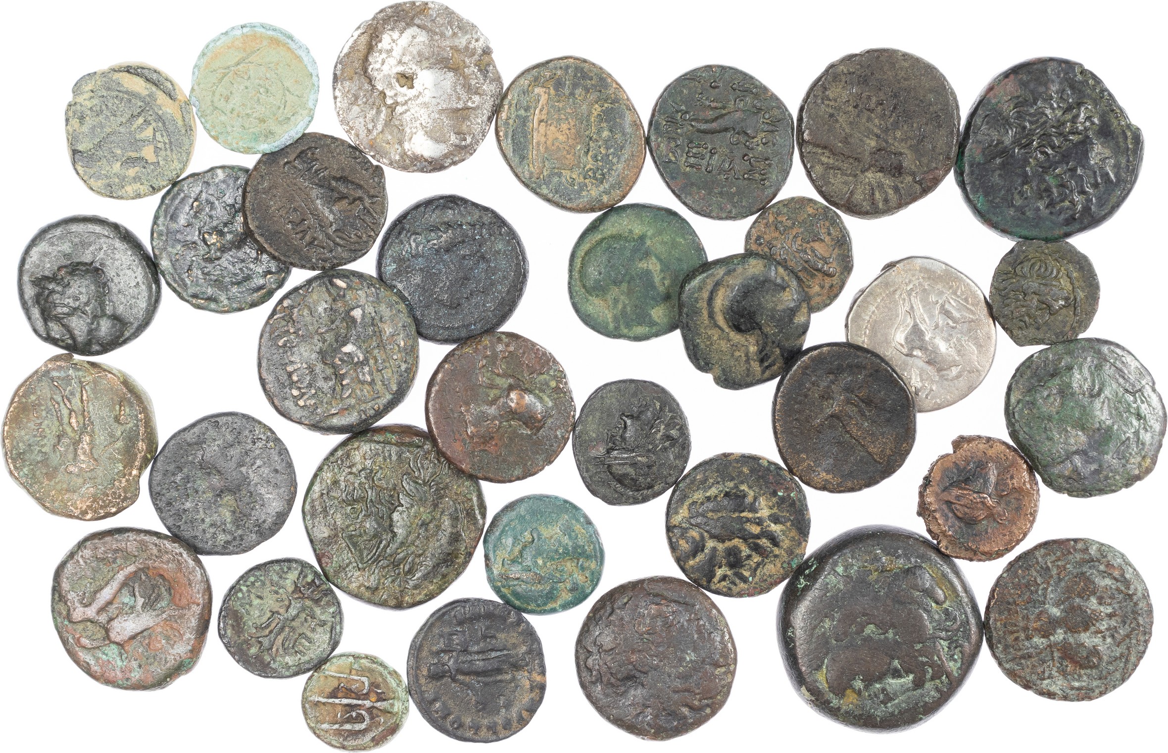 Miscellaneous Greek Coins (34). Various cities and issuing authorities. 32 bronze coins and 2 silver including an Illyrian