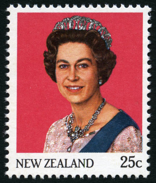 1985 25ct Queen Elizabeth u/m with orders omitted from sash, (see footnote after) SG...