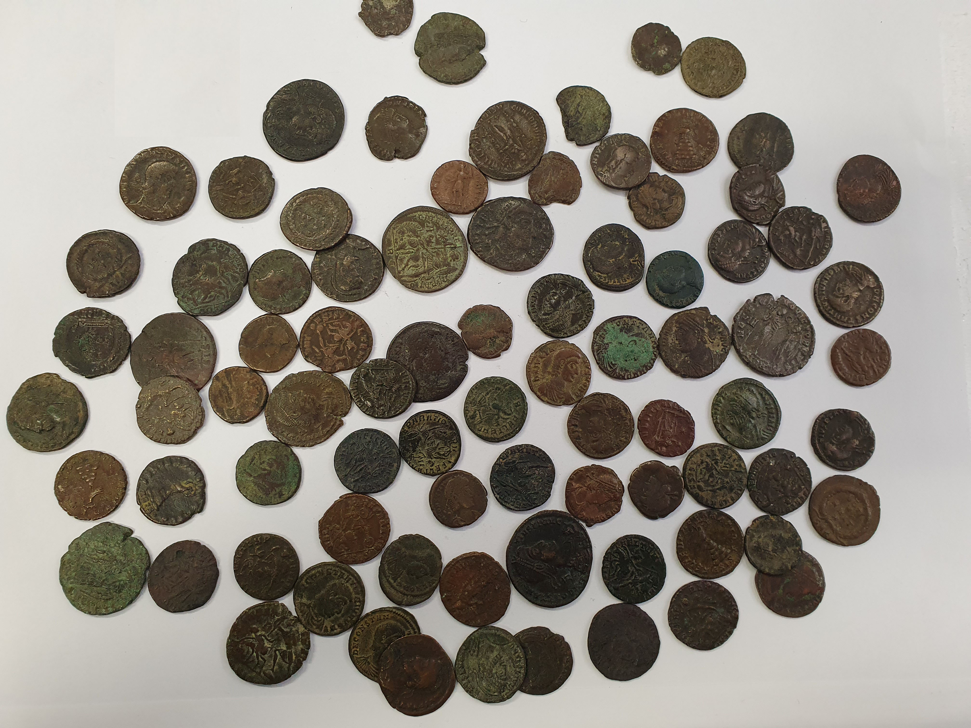 Group of 83 miscellaneous AE 3s including Constantius II, Julian and Constantius Gallus. Various mints.