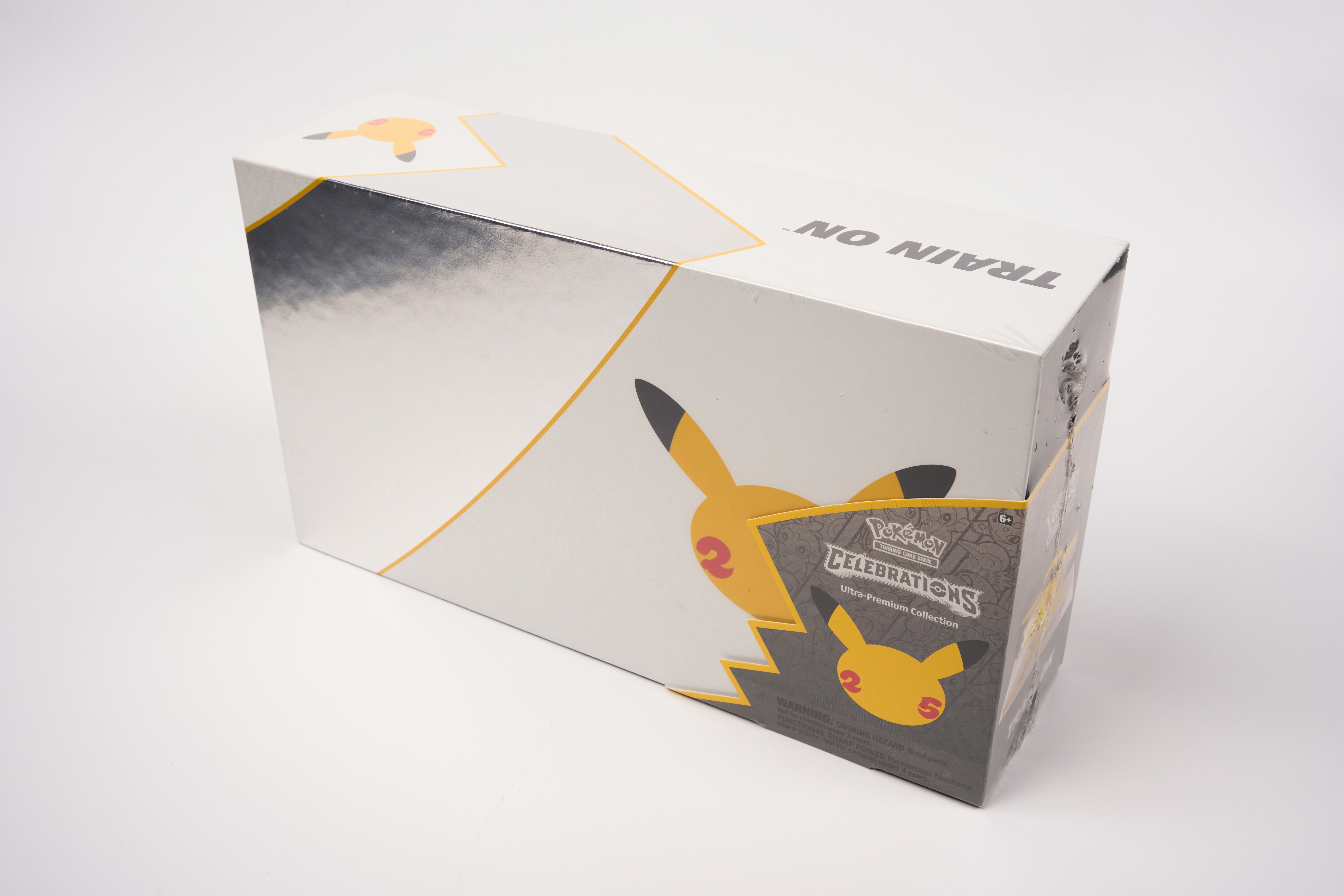<p>Pokémon TCG Celebrations Ultra Premium Collection Sealed</p>