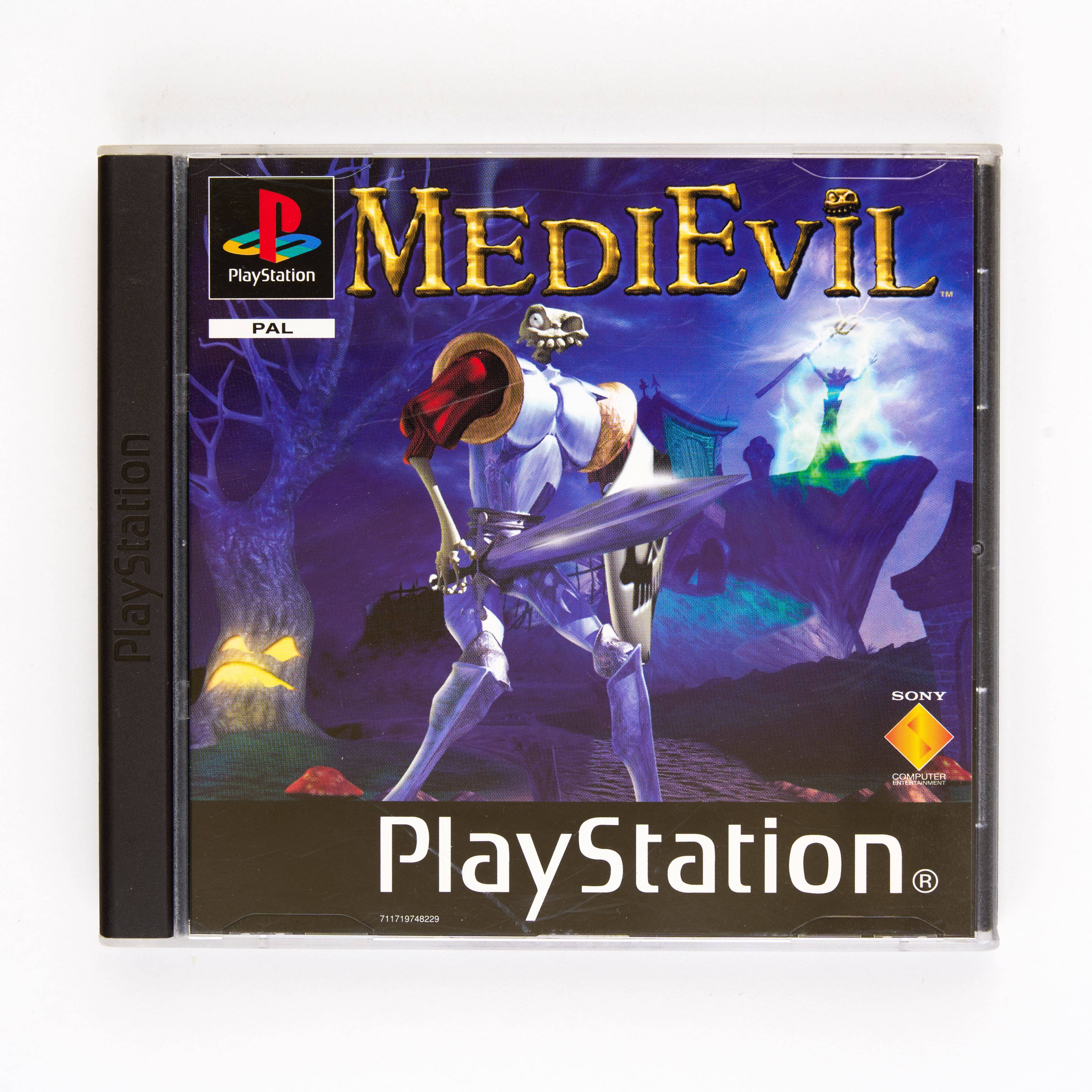 Sony  - Medievil PAL - Playstation  - Complete In Box