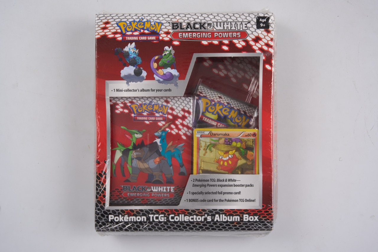 Black & White Emerging Powers: Collector's Album Box