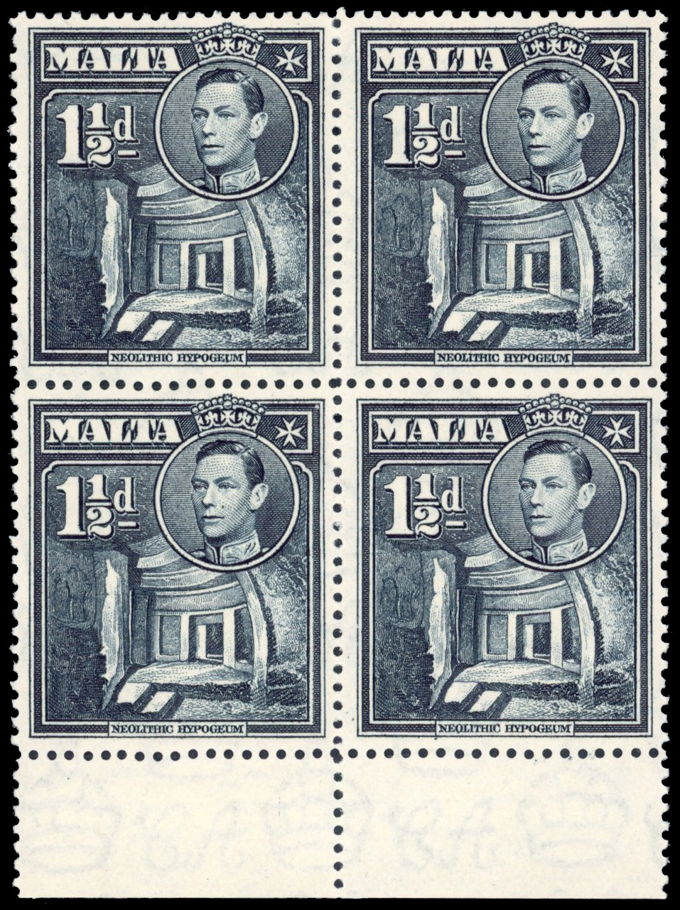 Malta SG 220ba block mint