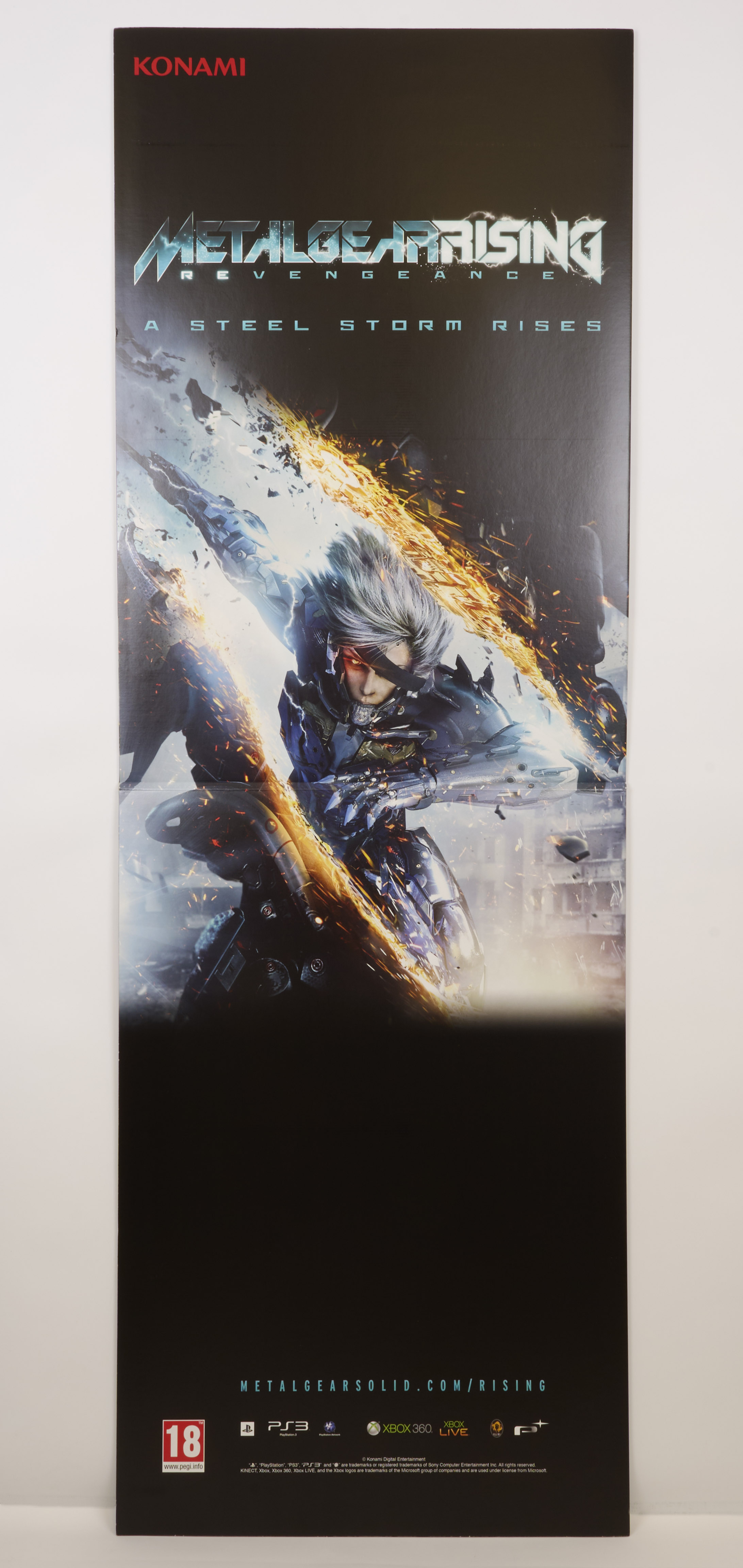 Meta Gear Rising Revengeance Fold-out Standee - Complete in Box 