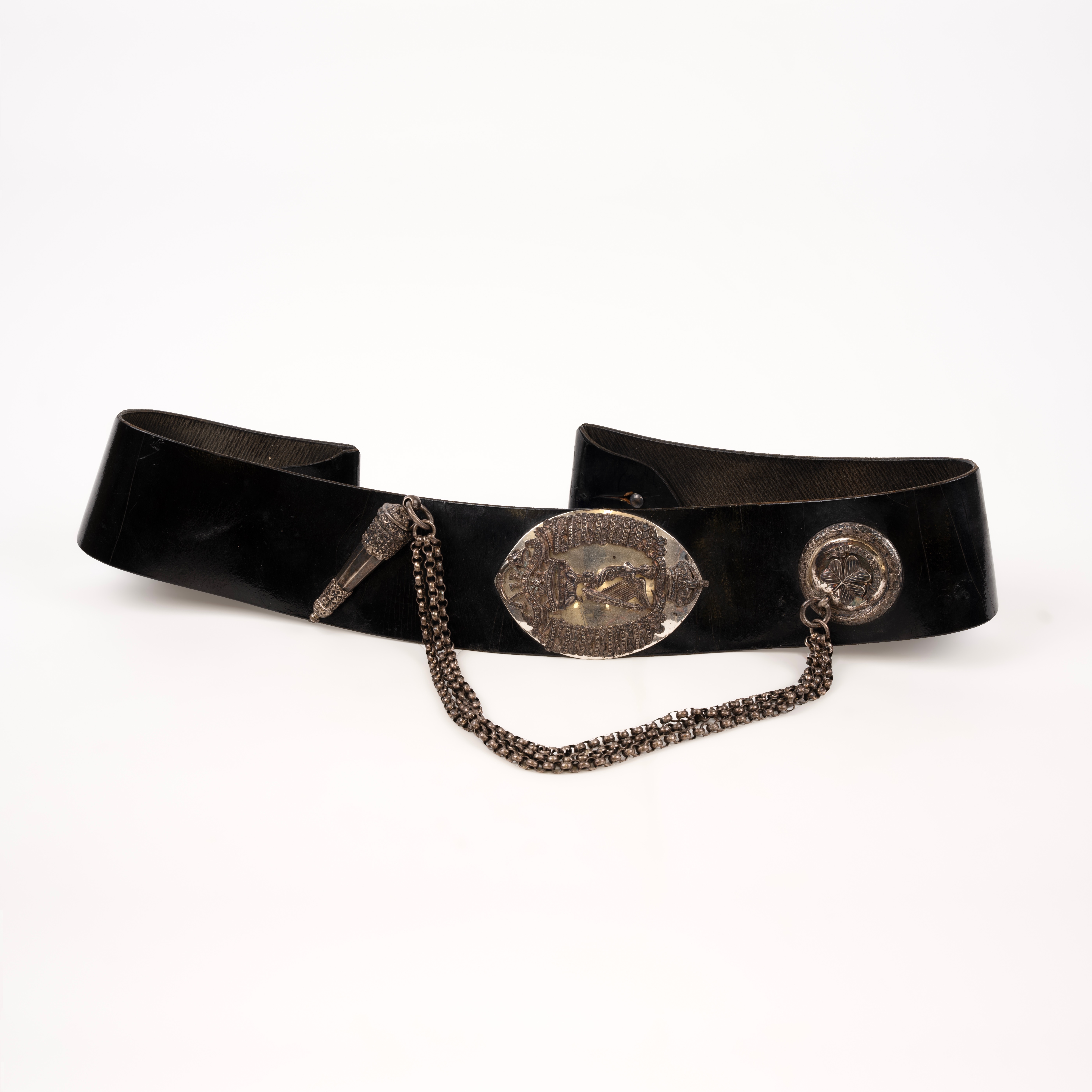 Royal Irish Rifles officers cross belt