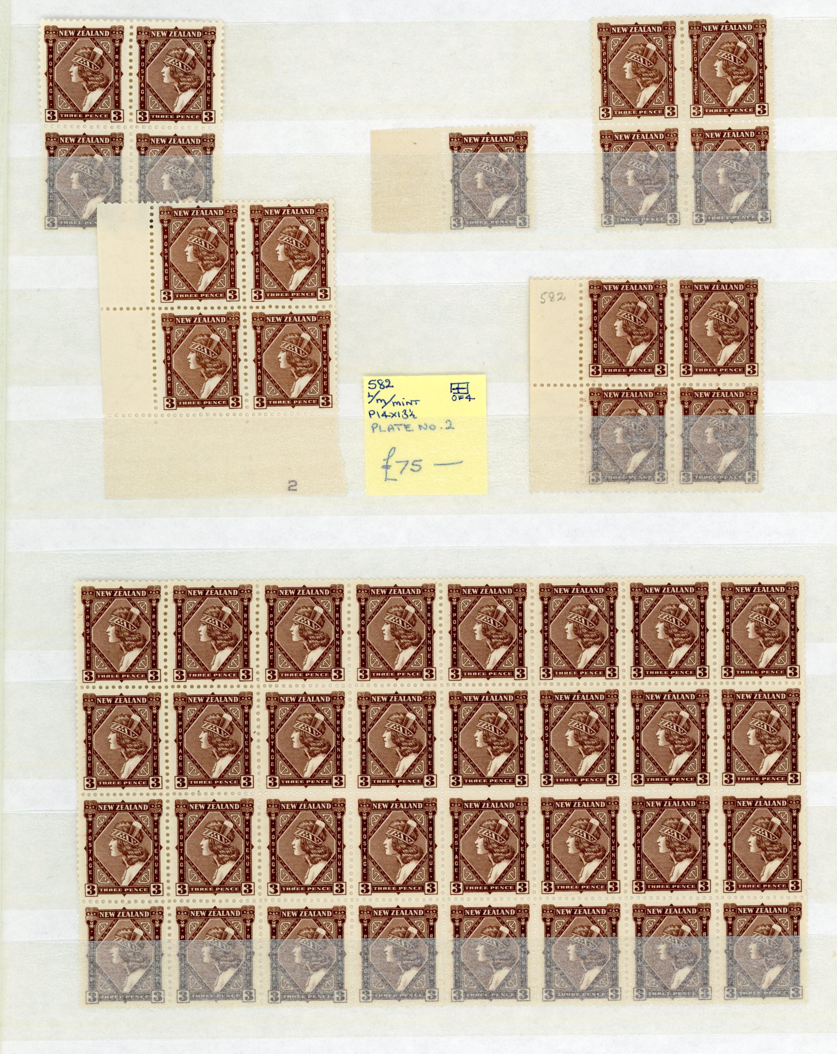 NZ SG 561, 582, w collection mint