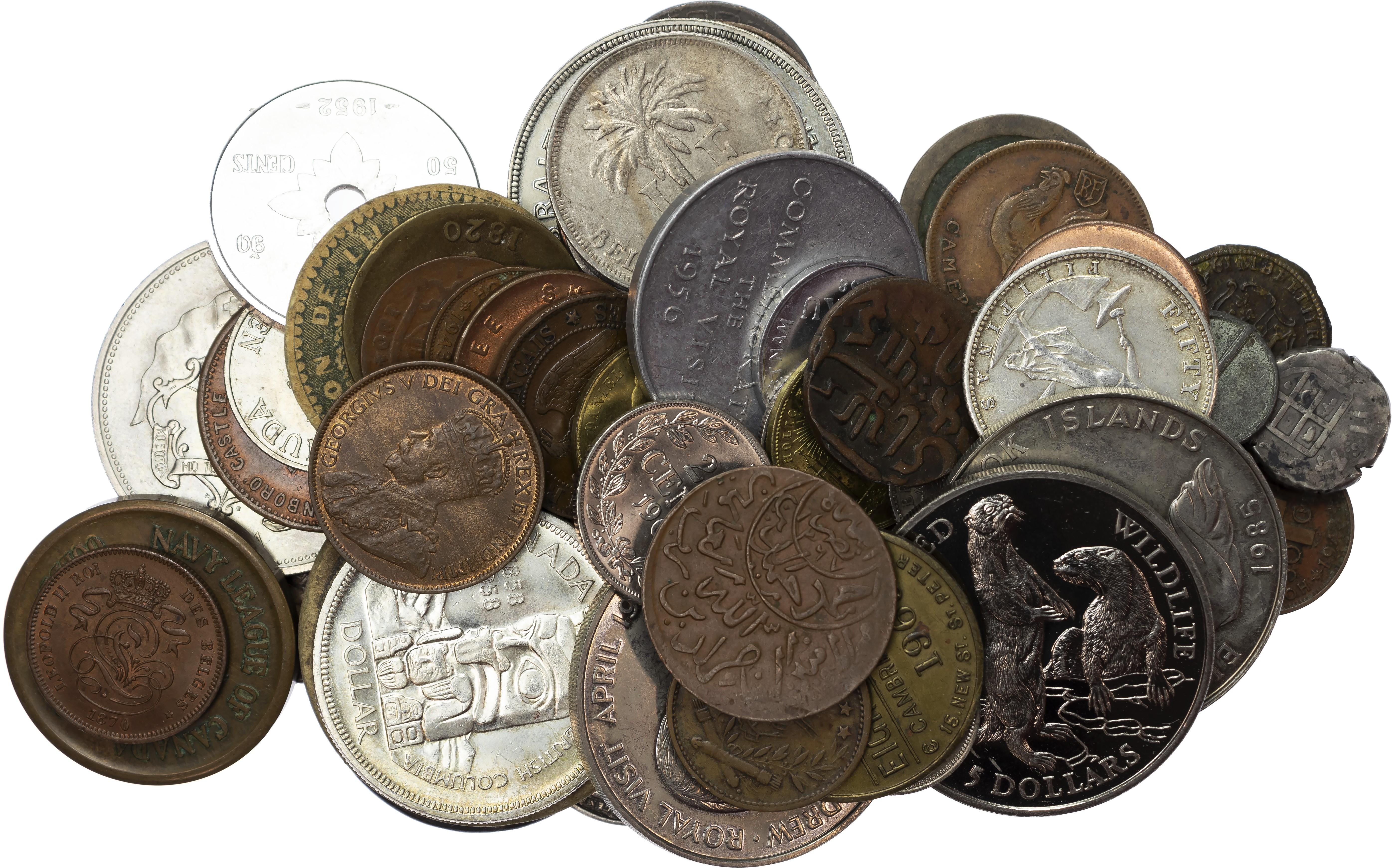 Mixed World Coins, lot of 60 pieces. Silver and base metals. 