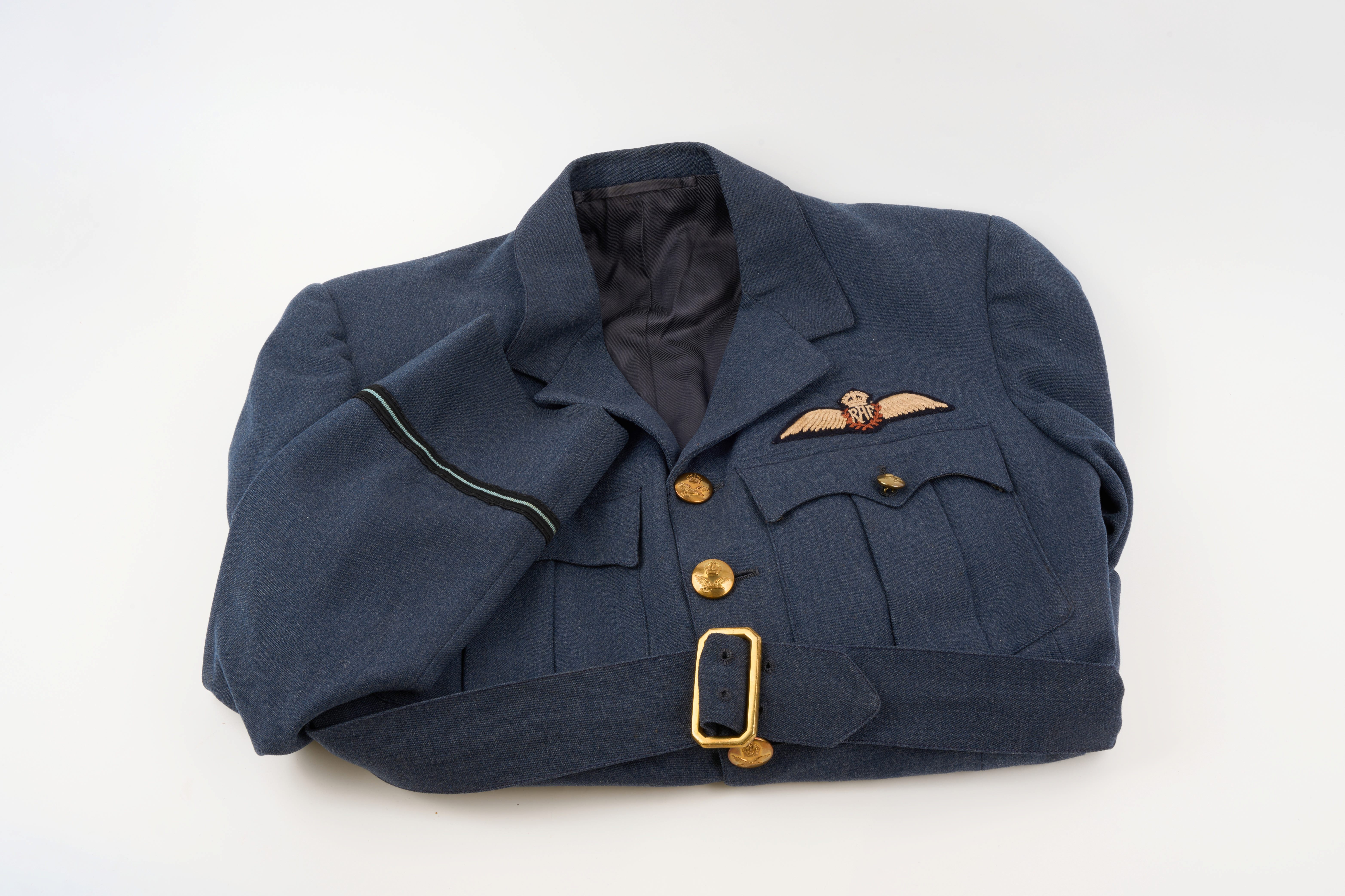 <p><strong>RAF Uniform</strong></p>