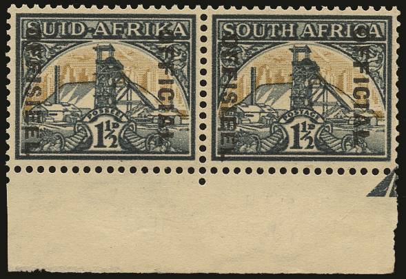 SOUTH AFRICA SG O33a 1944-50 1 1/2d diaeresis horiz pr u/m
