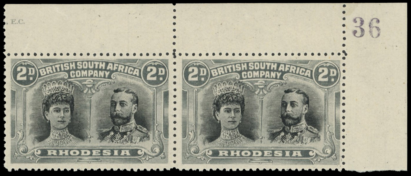 2d black and drab grey RSC A pair,  position 4 Queen's cheek and King's temple flaw mint