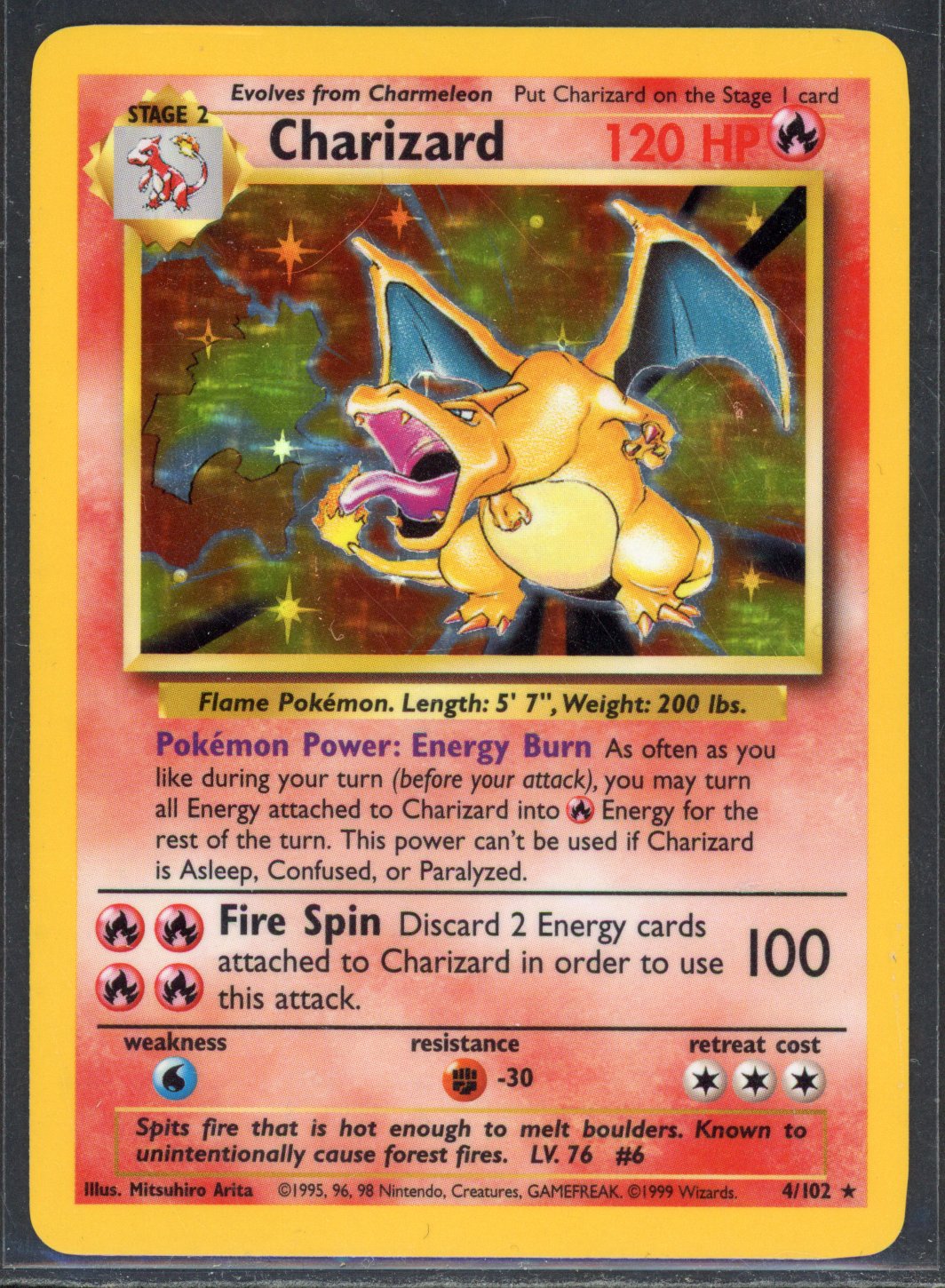 Pokémon TCG - Charizard Holo #4/102 - Base Set Near Mint
