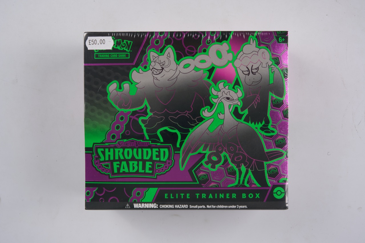Shrouded Fable Elite Trainer Box - Sealed