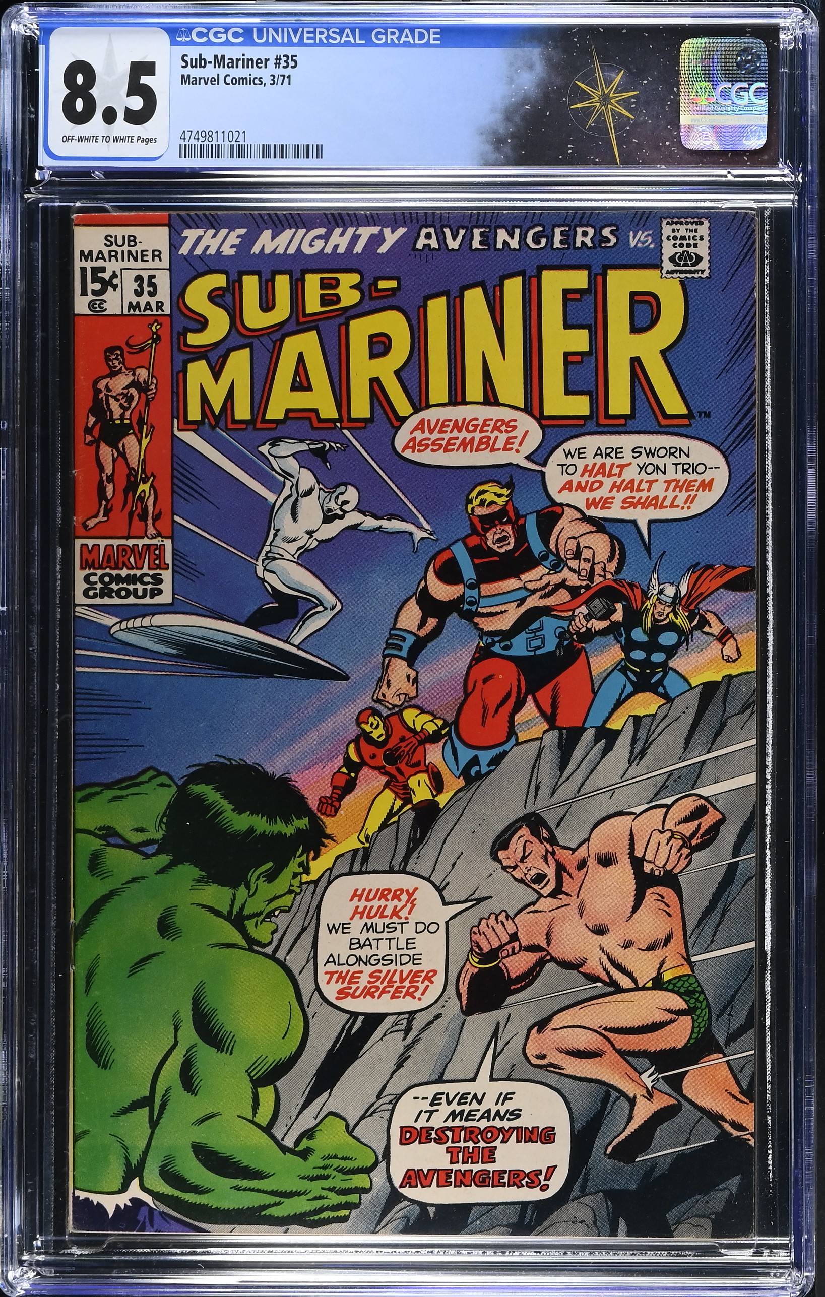 Sub-Mariner #35 CGC 8.5 Namor, Hulk and Silver Surfer vs The Avengers (Marvel Comics, 1971) Off-White to White Pages