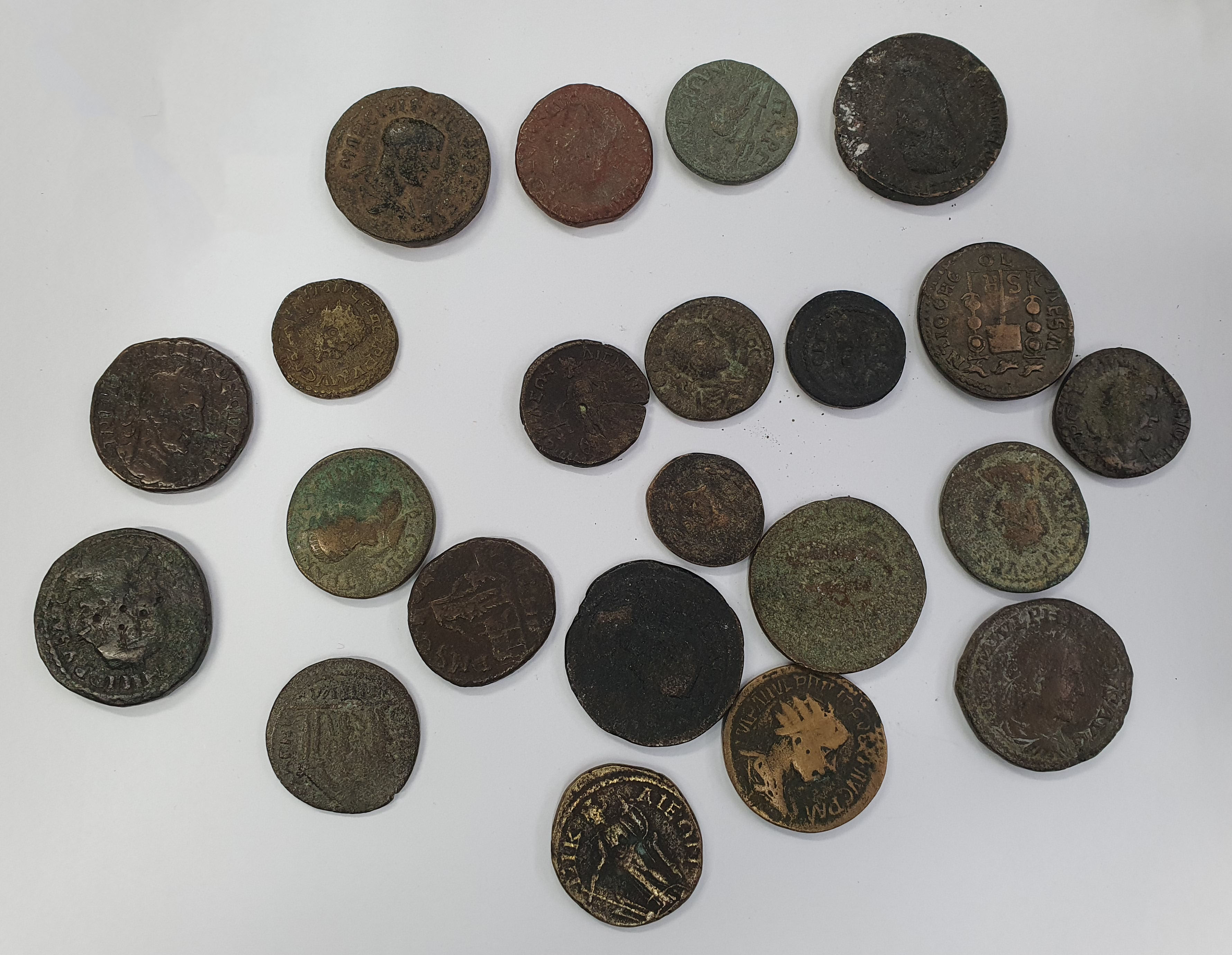 Group of 22 3rd Century provincial AEs. Various mints and types.