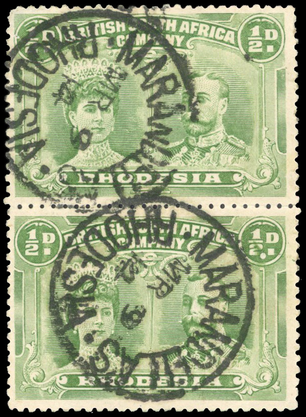Rhodesia 1910-13 ½d pale green perf 14 vertical pair with Double Dot flaw