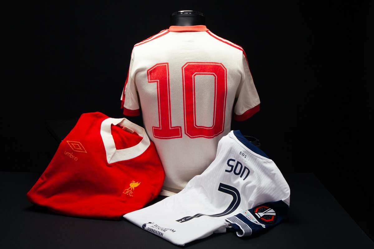 December Two-day Sporting Memorabilia Live Auction