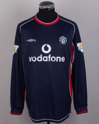 Paul Scholes blue No.18 Manchester United long-sleeved shirt, 2000-01