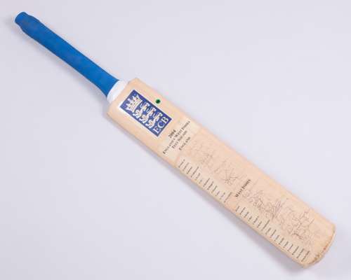 England v. West Indies 2004 Test squads autographed Duncan Fearnley cricket bat