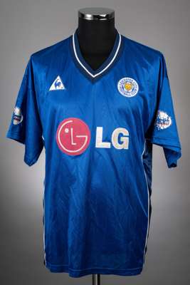 Paul Dickov blue No.22 Leicester City short-sleeved jersey, 2002-03, 
 Le Coq Sportif, with v-neck collar and embroidered cloth badge inscribed LEICES