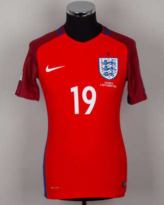 Jamie Vardy red No.19 England v. Slovakia short-sleeved shirt, 2016