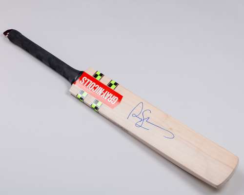 Sir Andrew Strauss autographed full size, official Gray Nicholls cricket bat