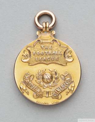Tom Wilson 9ct gold Division 1 League Championship Winners medal
 the obverse inscribed THE FOOTBALL LEAGUE, CHAMPIONS DIVISION 1, the reverse inscrib
