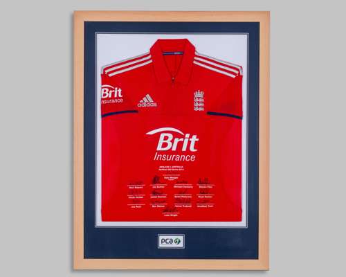 Red England v. Australia NatWest ODI Series 2013 autographed cricket shirt display