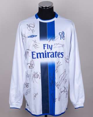 A white and blue Chelsea autographed long-sleeved shirt, 2004-05
