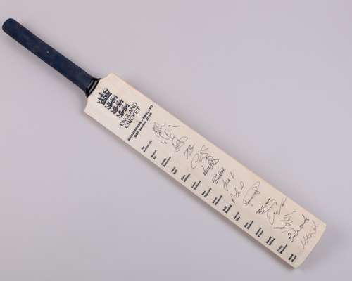 England v. Bangladesh ODI Series 2016 autographed cricket bat