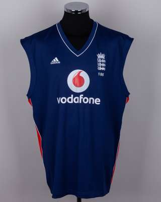 Simon Jones match worn navy No.25 England sleeveless sweater