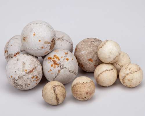 Twelve Six jeu de paume balls