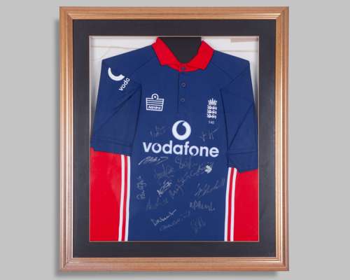 Nick Knight blue and red No.1 England ODI cricket autographed short-sleeved shirt, 2002-03