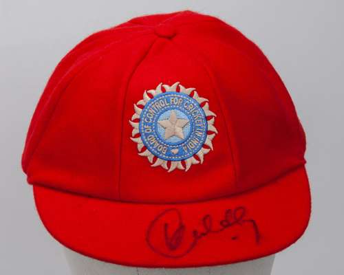 Kuldeep Yadavred India Red For Ruth match issued autographed cap