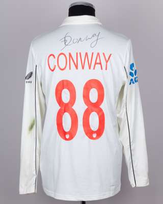 Devon Conway No.88 New Zealand v. England match worn, signed Red For Ruth shirt