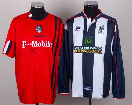 Blue and white No.7 West Bromwich Albion long-sleeved shirt, 2002-04