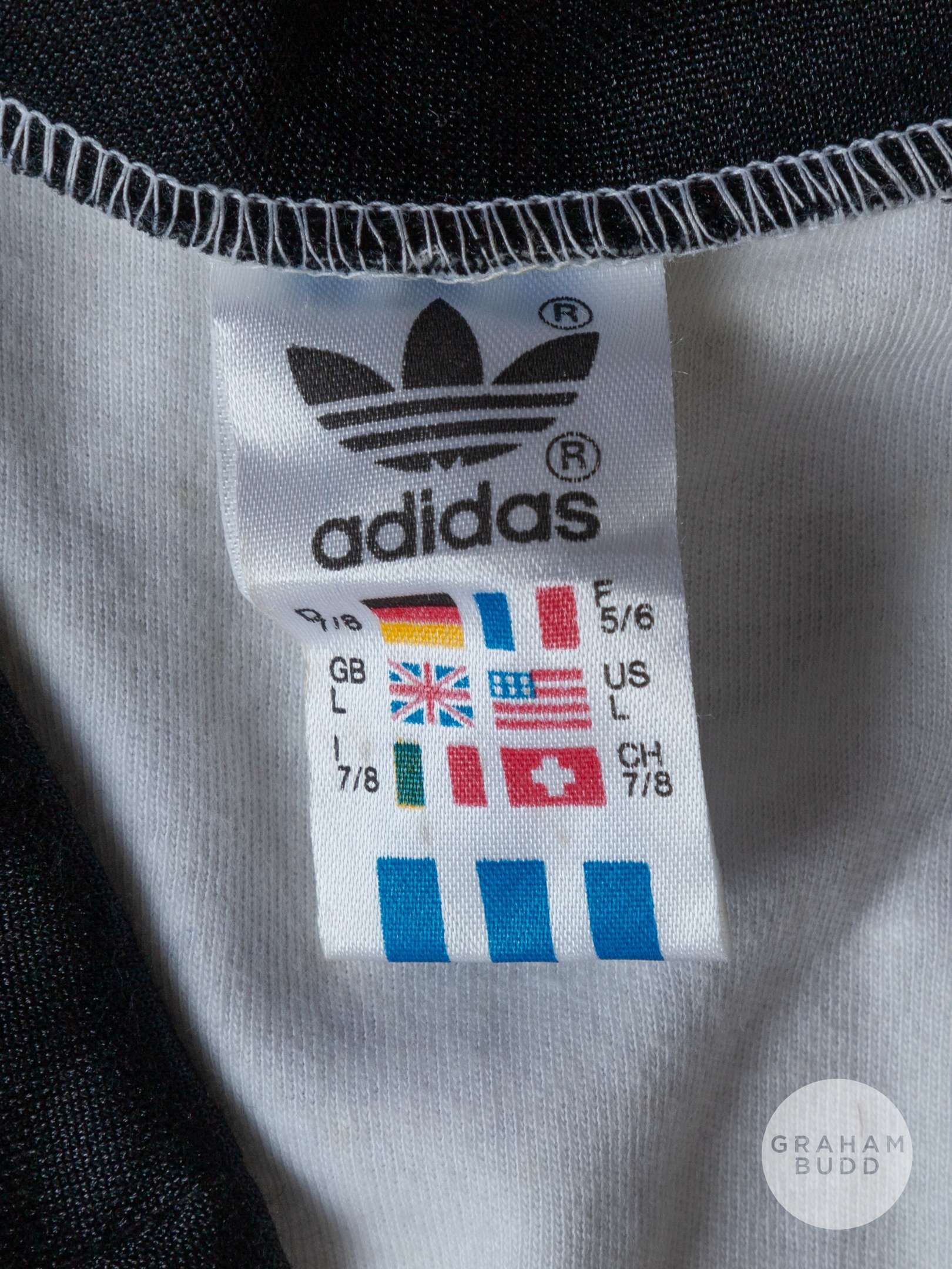 0004_YpraFA.jpeg