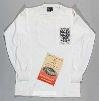 John Sissons white England Youth international No.10 jersey from the Football Association Centenary Match v Rest of the United Kingdom played at Wembl