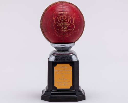 Dickie Bird England v. Pakistan Test match Thomas Twort cricket ball, 1974