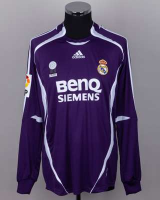 Sergio Ramos purple and white No.4 Real Madrid v. Sevilla long-sleeved shirt, 2006
