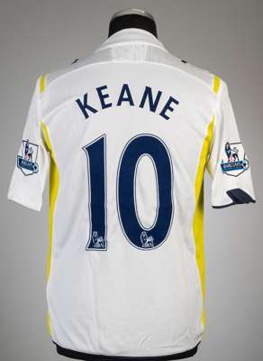 Robbie Keane white Tottenham Hotspur no.10 home jersey, season 2009-10,
 Puma, short-sleeved with BARCLAYS PREMIER LEAGUE sleeve badges, club crest an