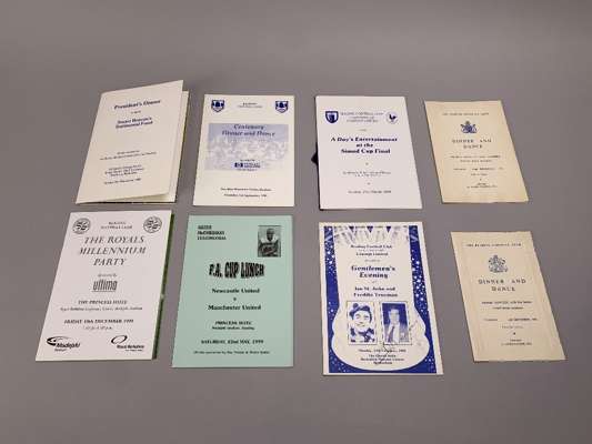 Reading Football menu cards 1959 and 1962 and thirteen Reading and other menu cards, 1980s/90s some two with autographs