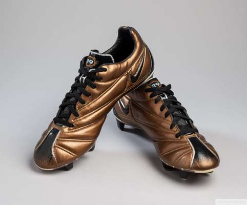 Pair of vintage Nike Mercurial Match R9 Salesman Samples football boots, 
 size 9, copper, pearl white and black