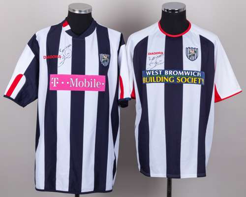 Darren Moore blue and white No.5 West Bromwich Albion autographed shirt, 2003-04