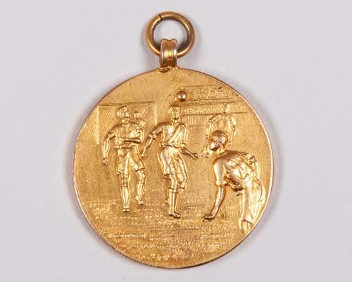 Harry Gregg a 9ct gold club issued Manchester United 1963 F.A.Cup Winners medal