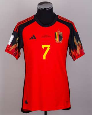 Kevin De Bruyne red and black No.7 Belgium v. Canada match issued short-sleeved shirt, 2022