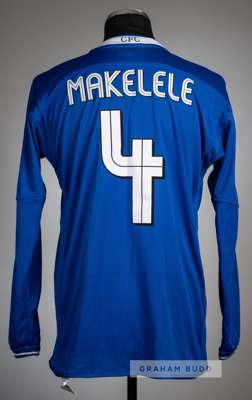 Claude Makelele blue Chelsea No.4 home jersey, season 2003-04,
 Umbro, long-sleeved with UEFA STARBALL sleeve badge, club crest and sponsor logo, reve