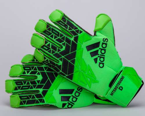 Marc-Andre Ter Stegen green and black Adidas match worn goalkeeper gloves, September 2017