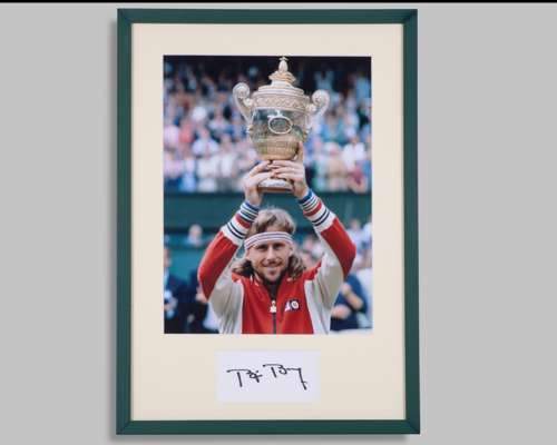 Bjorn Borg signed 1980 Wimbledon framed photograph presentation