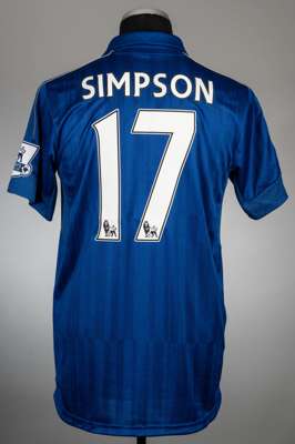 Danny Simpson blue Leicester City No.17 home jersey season 2016-17,
 Puma, short-sleeved with BARCLAYS PREMIER LEAGUE sleeve badges, club crest and sp
